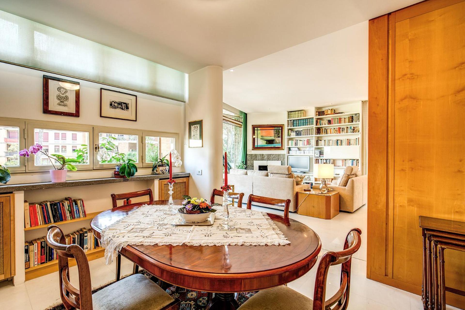 Terrazza Piccolomini: Elegant Apartment Stunning View Over Rome/St Peter'S Dome Bagian luar foto